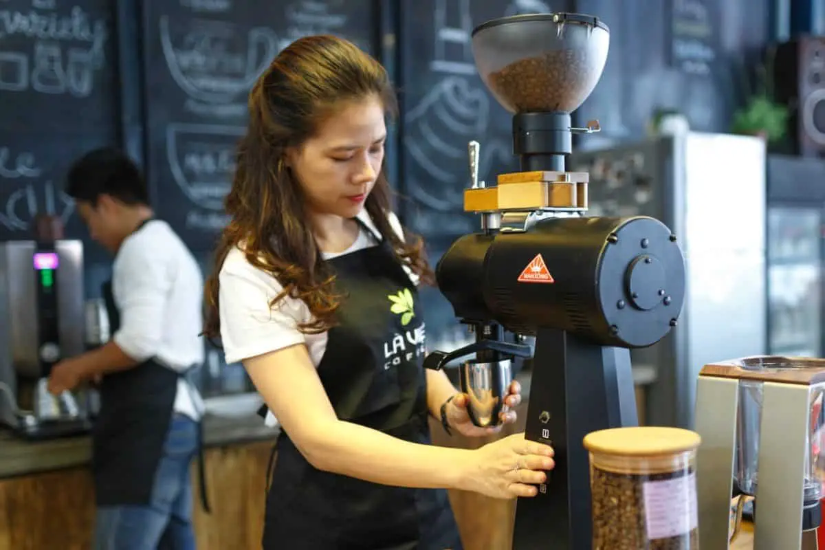 what-is-a-barista-craft-coffee-guru