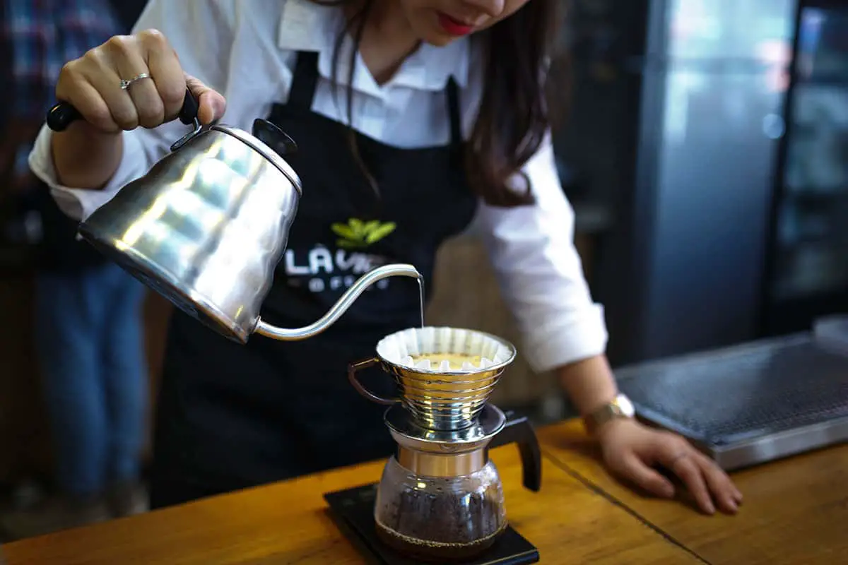 12 Reasons Why Use a Gooseneck Kettle for Pour Over Coffee – LuxHaus